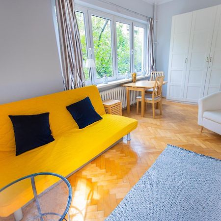 Hoza Str Apt. Great Location. Close To Everything. Apartamento Varsóvia Exterior foto