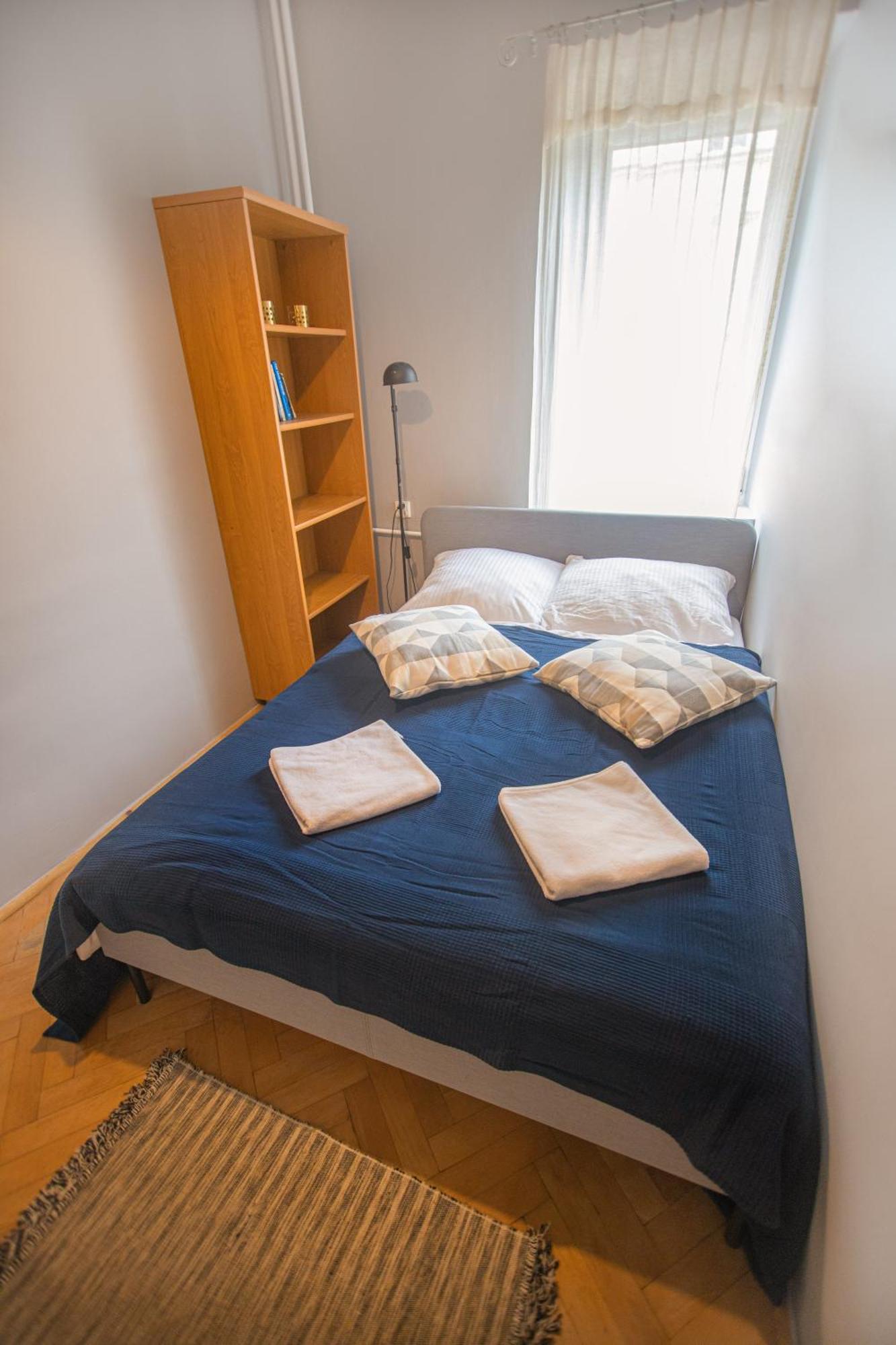 Hoza Str Apt. Great Location. Close To Everything. Apartamento Varsóvia Exterior foto