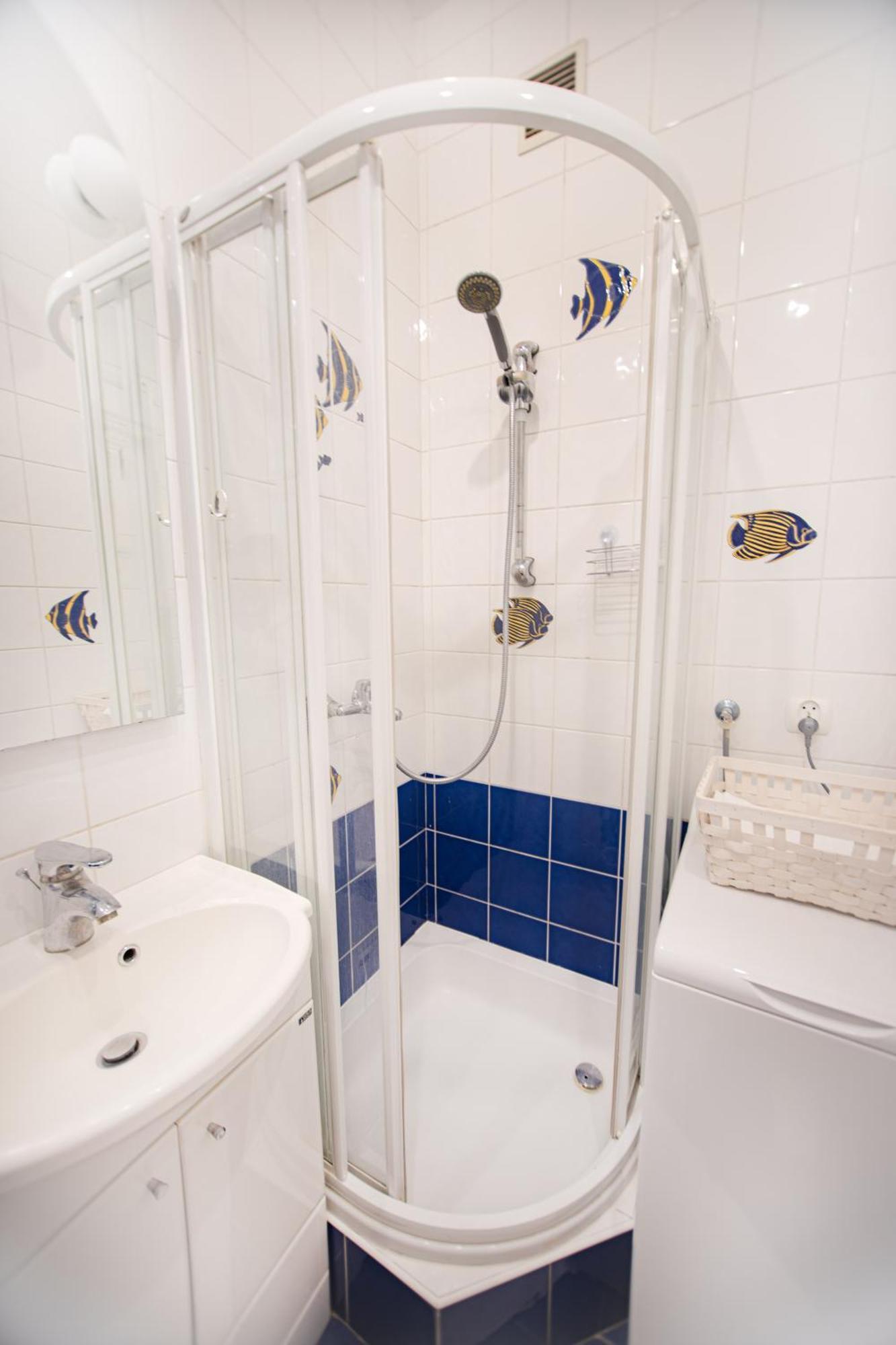 Hoza Str Apt. Great Location. Close To Everything. Apartamento Varsóvia Exterior foto